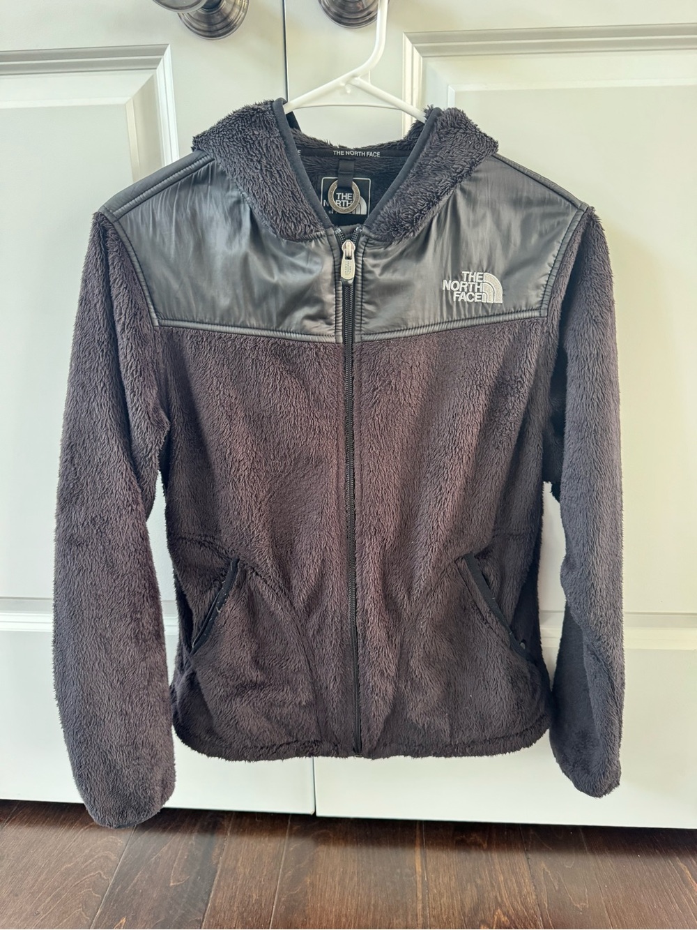 The North Face Women's Black Teddy Fleece Hooded Jacket